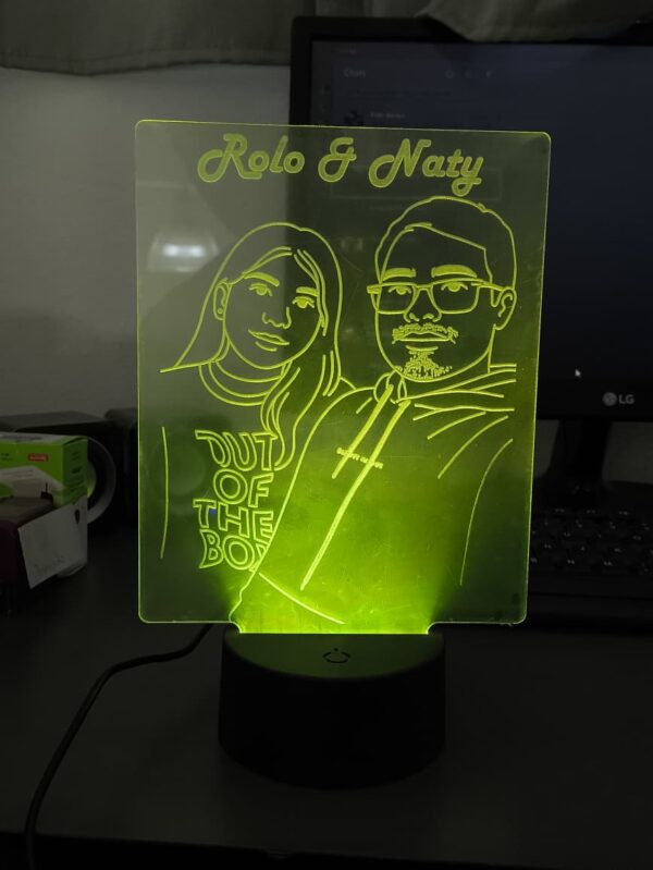 Lampara Led RGB con Grabado en Acrilico