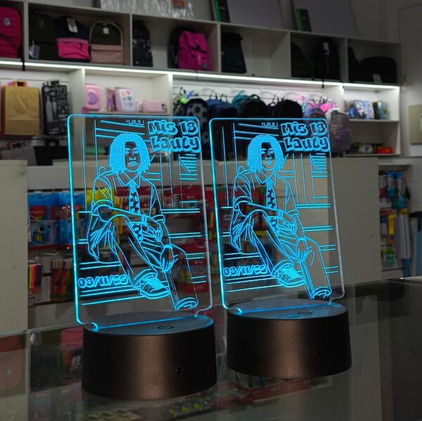 Souvenir Led personalizado en acrílico